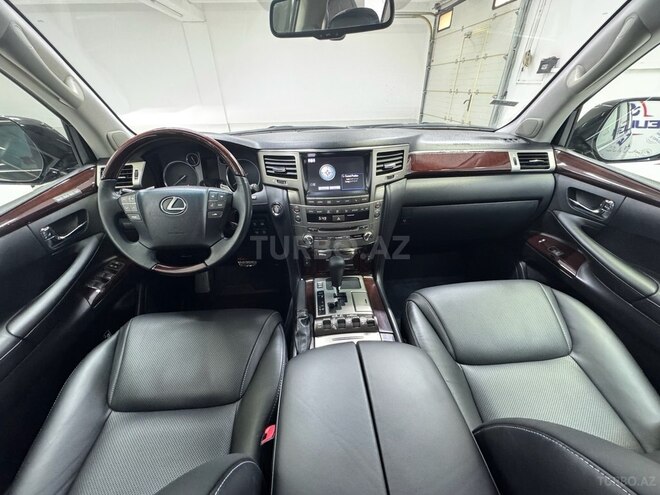Lexus LX 570 2014, 163,000 km - 5.7 l - Bakı