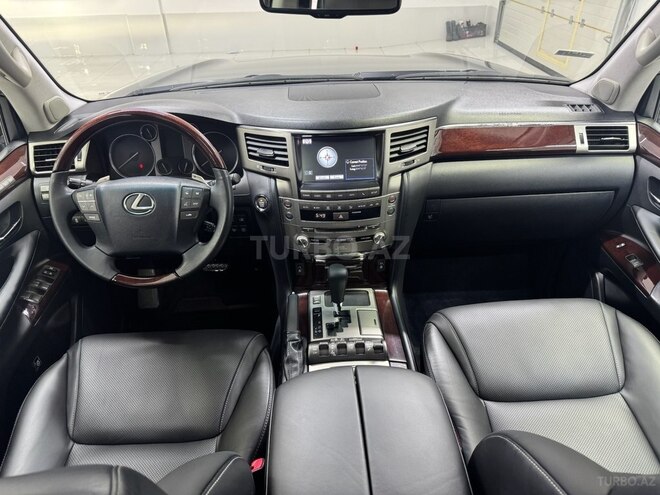 Lexus LX 570 2014, 163,000 km - 5.7 l - Bakı