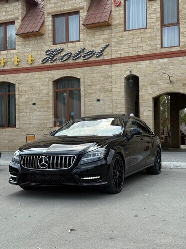 Mercedes CLS 350 2011, 212,000 km - 3.5 l - Yevlax