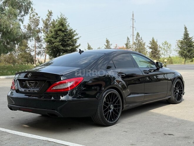 Mercedes CLS 350 2011, 212,000 km - 3.5 l - Yevlax
