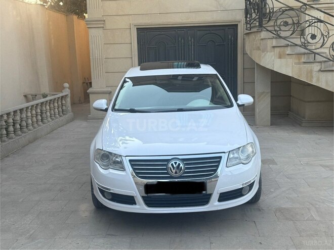 Volkswagen Passat-1