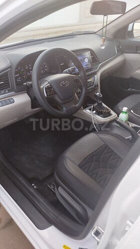 Hyundai Elantra 2017, 102,354 km - 2.0 л - Bakı