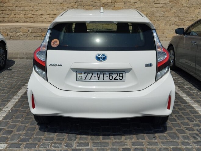 Toyota Aqua 2019, 66,000 km - 1.5 л - Bakı