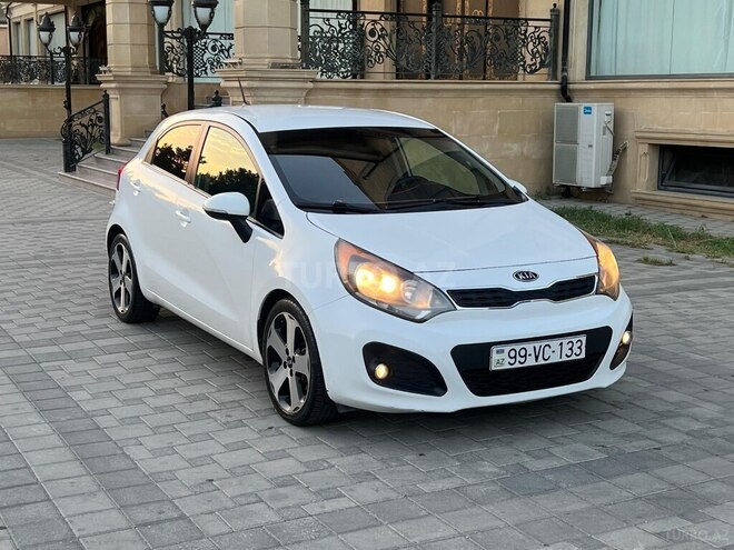 Kia Rio 2011, 230,136 km - 1.6 л - Sumqayıt