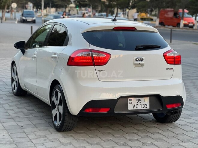 Kia Rio 2011, 230,136 km - 1.6 л - Sumqayıt