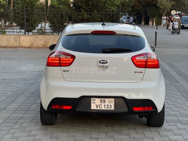 Kia Rio 2011, 230,136 km - 1.6 л - Sumqayıt