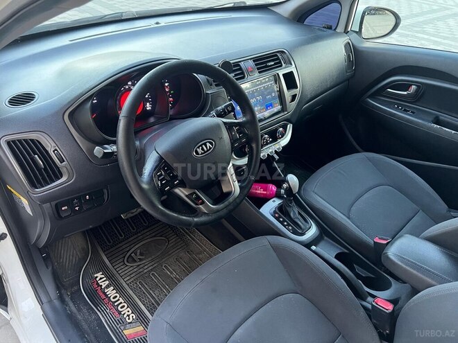 Kia Rio 2011, 230,136 km - 1.6 л - Sumqayıt