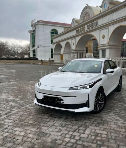 Changan Qiyuan A05 2025, 0 km - 1.5 л - Bakı