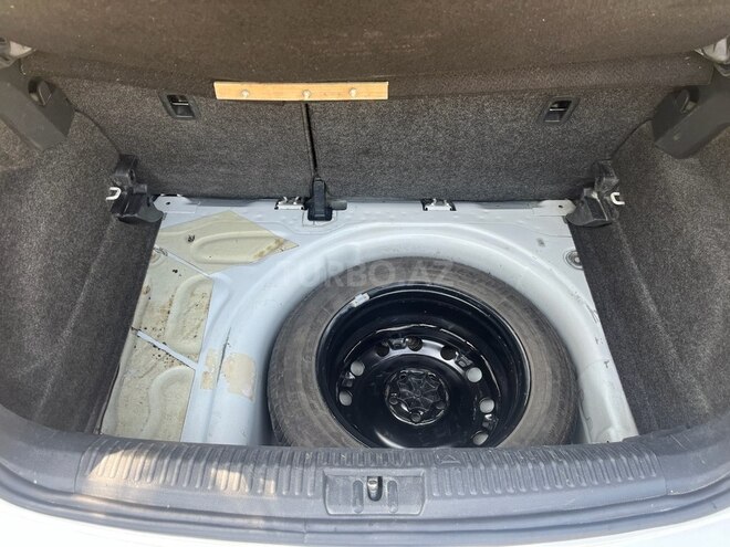 Volkswagen Polo 2010, 282,000 km - 1.4 l - Bakı