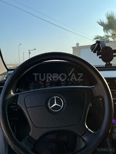 Mercedes C 180 1999, 334,000 km - 1.8 l - Bakı