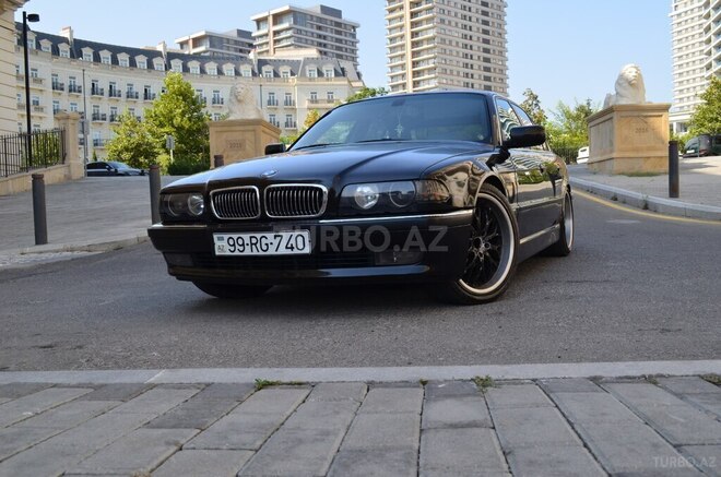 BMW 740 1998, 162,000 km - 4.4 l - Bakı