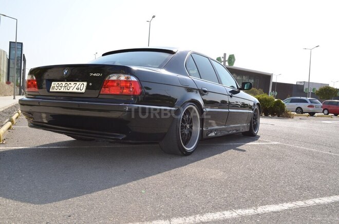 BMW 740 1998, 162,000 km - 4.4 l - Bakı