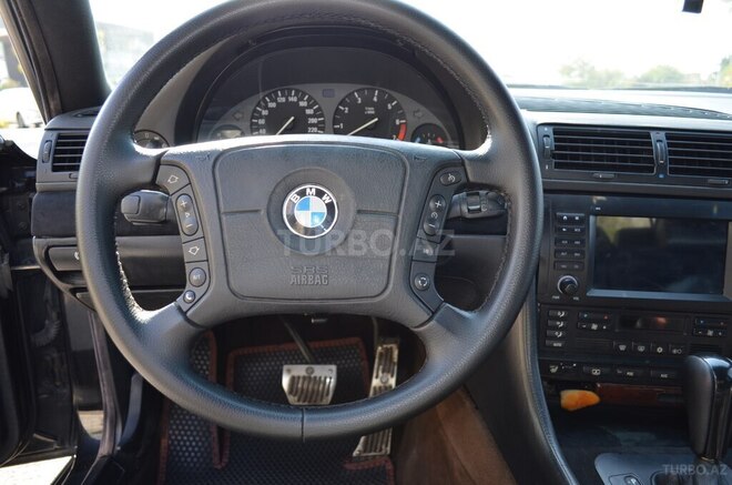 BMW 740 1998, 162,000 km - 4.4 l - Bakı