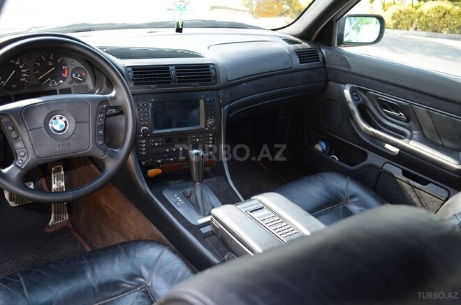 BMW 740 1998, 162,000 km - 4.4 l - Bakı