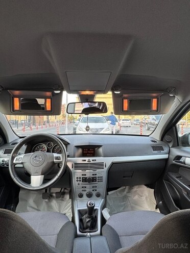 Opel Astra 2009, 286,000 km - 1.4 l - Sumqayıt