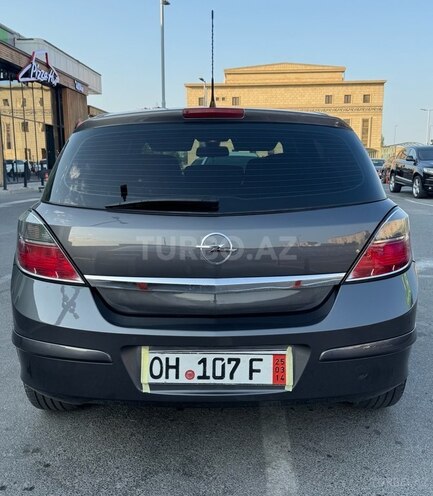 Opel Astra 2009, 286,000 km - 1.4 l - Sumqayıt