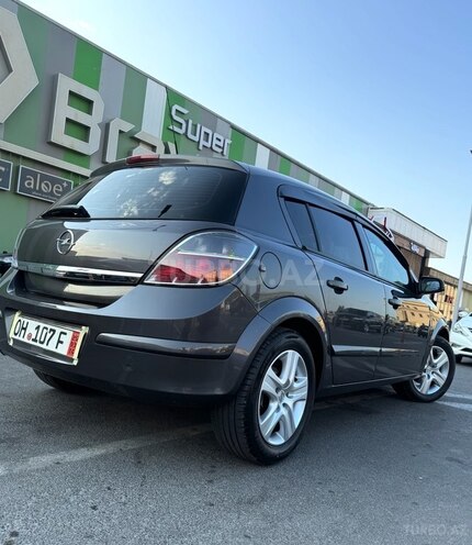 Opel Astra 2009, 286,000 km - 1.4 l - Sumqayıt