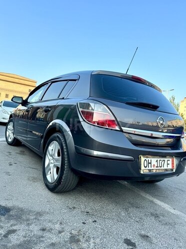 Opel Astra 2009, 286,000 km - 1.4 l - Sumqayıt