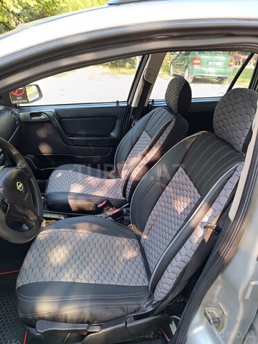 Opel Astra 1998, 400,000 km - 1.8 l - Qəbələ