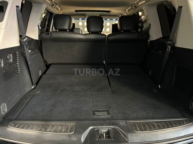 Nissan Patrol 2010, 290,000 km - 5.6 l - Bakı