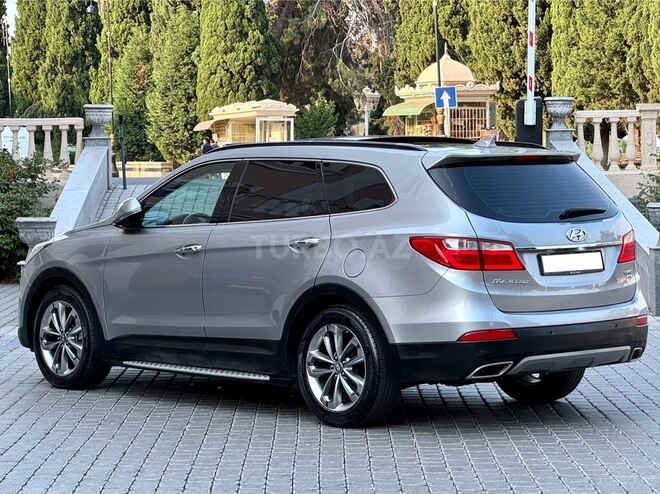 Hyundai Grand Santa Fe 2015, 205,000 km - 2.2 л - Gəncə