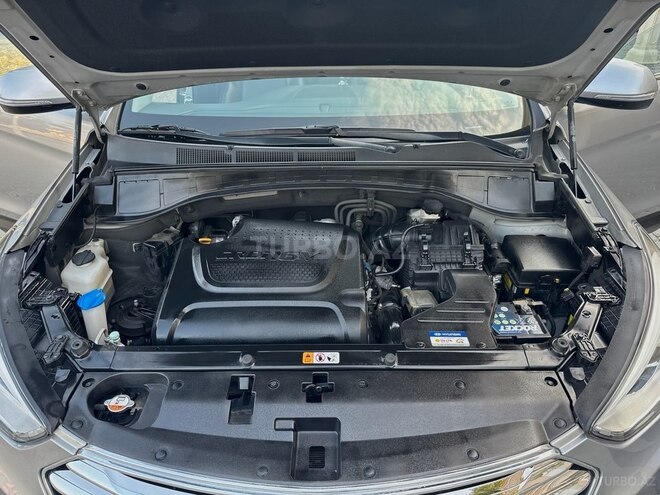 Hyundai Grand Santa Fe 2015, 205,000 km - 2.2 л - Gəncə