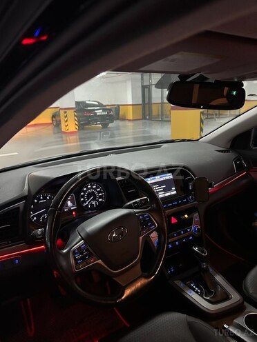 Hyundai Elantra 2017, 128,265 km - 2.0 l - Bakı
