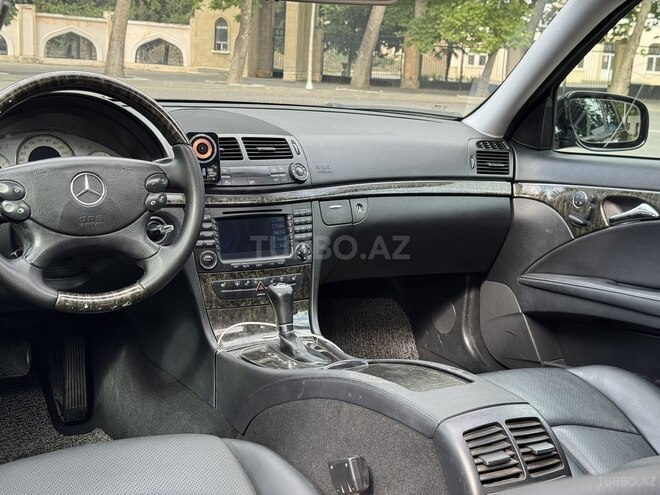 Mercedes E 320 2008, 275,000 km - 3.0 l - Mingəçevir