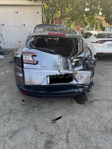 Renault Megane 2009, 320,000 km - 1.5 l - Bakı