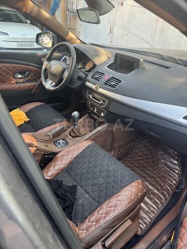 Renault Megane 2009, 320,000 km - 1.5 l - Bakı