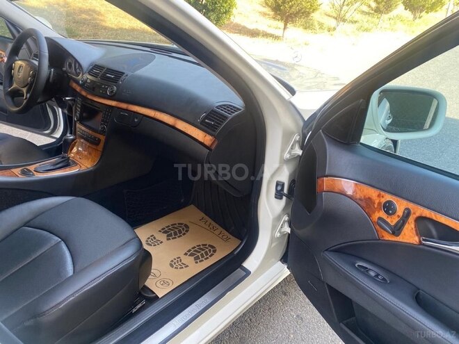 Mercedes E 350 2008, 215,123 km - 3.5 l - Bakı