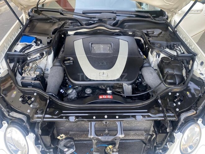 Mercedes E 350 2008, 215,123 km - 3.5 l - Bakı