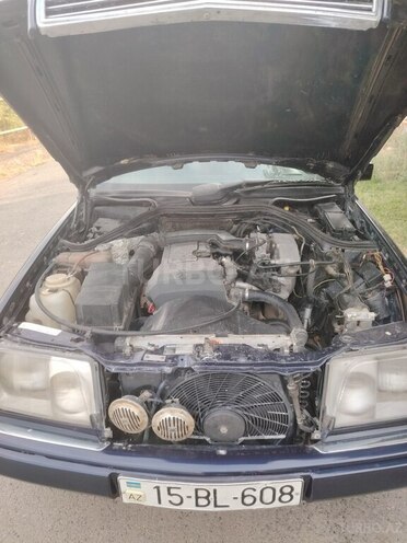 Mercedes E 200 1995, 470,008 km - 2.0 l - Füzuli