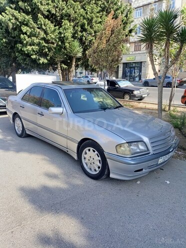 Mercedes C 220 1995, 453,386 km - 2.2 l - Bakı