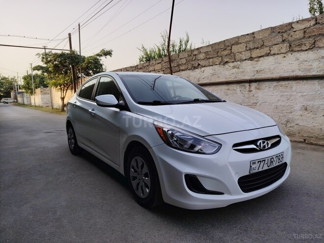 Hyundai Accent 2015, 241,402 km - 1.6 л - Bakı