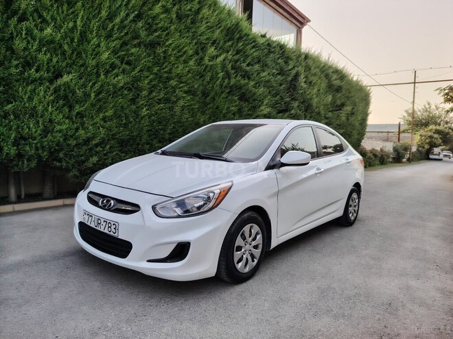 Hyundai Accent 2015, 241,402 km - 1.6 л - Bakı
