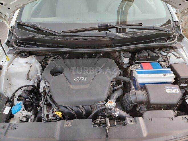 Hyundai Accent 2015, 241,402 km - 1.6 л - Bakı