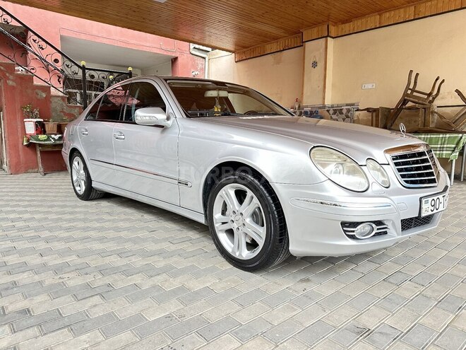 Mercedes E 350 2007, 221,000 km - 3.5 l - Bakı