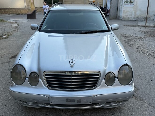 Mercedes E 240 2000, 202,456 km - 2.4 l - Bakı