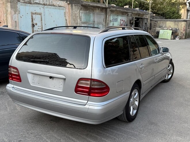 Mercedes E 240 2000, 202,456 km - 2.4 l - Bakı