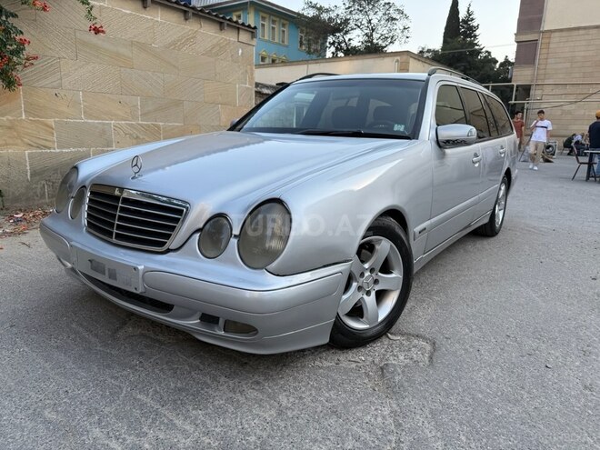 Mercedes E 240 2000, 202,456 km - 2.4 l - Bakı
