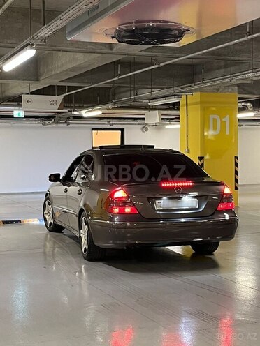 Mercedes E 220 d 2008, 298,000 km - 2.2 л - Şəmkir