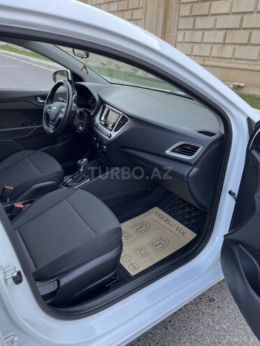 Hyundai Accent 2019, 94,500 km - 1.6 l - Bakı