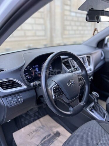 Hyundai Accent 2019, 94,500 km - 1.6 l - Bakı