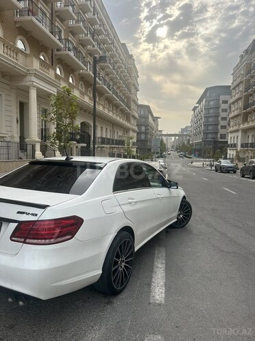 Mercedes E 200 d 2015, 294,000 km - 2.2 l - Bakı