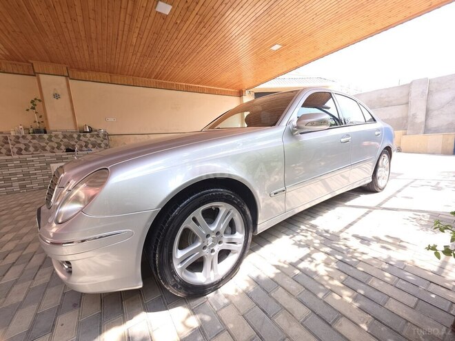 Mercedes E 350 2007, 221,000 km - 3.5 l - Bakı