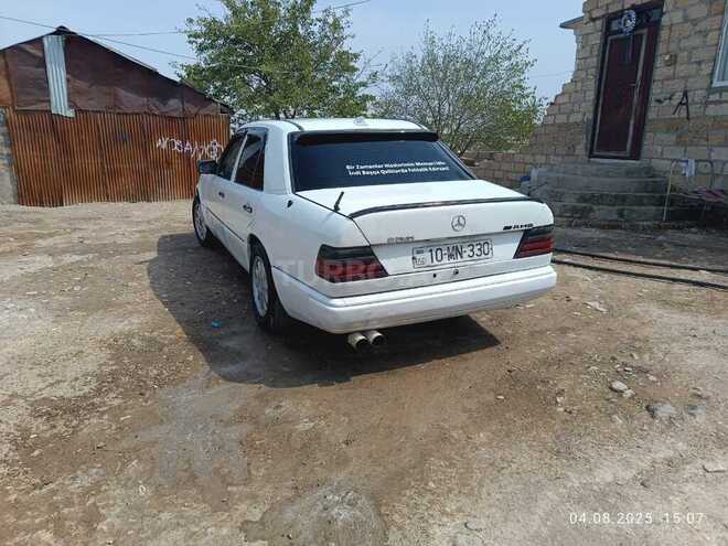 Mercedes E 250 1993, 555,500 km - 2.5 l - Goranboy