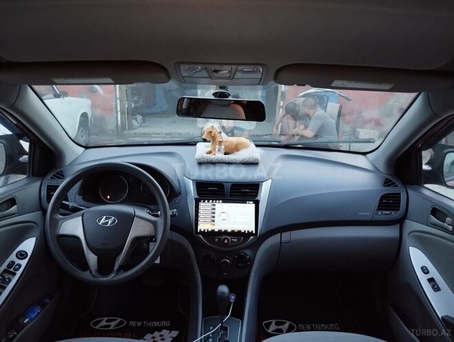 Hyundai Accent 2015, 273,588 km - 1.6 l - Bakı
