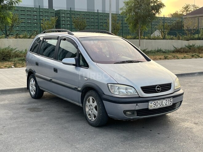 Opel Zafira 2001, 435,123 km - 1.6 l - Qusar