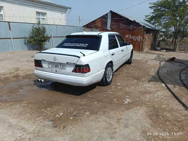 Mercedes E 250 1993, 555,500 km - 2.5 l - Goranboy